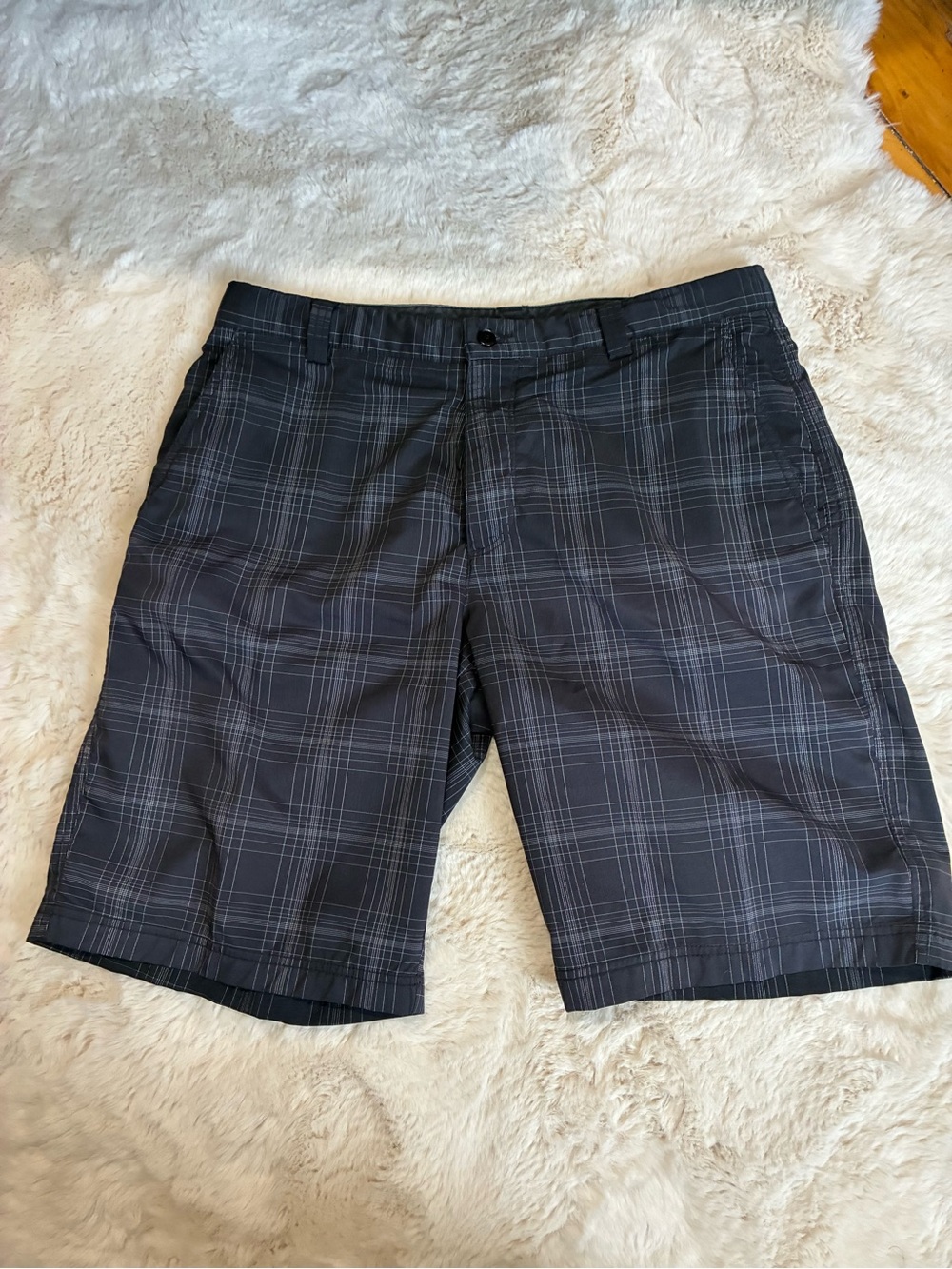 Ping Men's Black Plaid Performance Golf Shorts